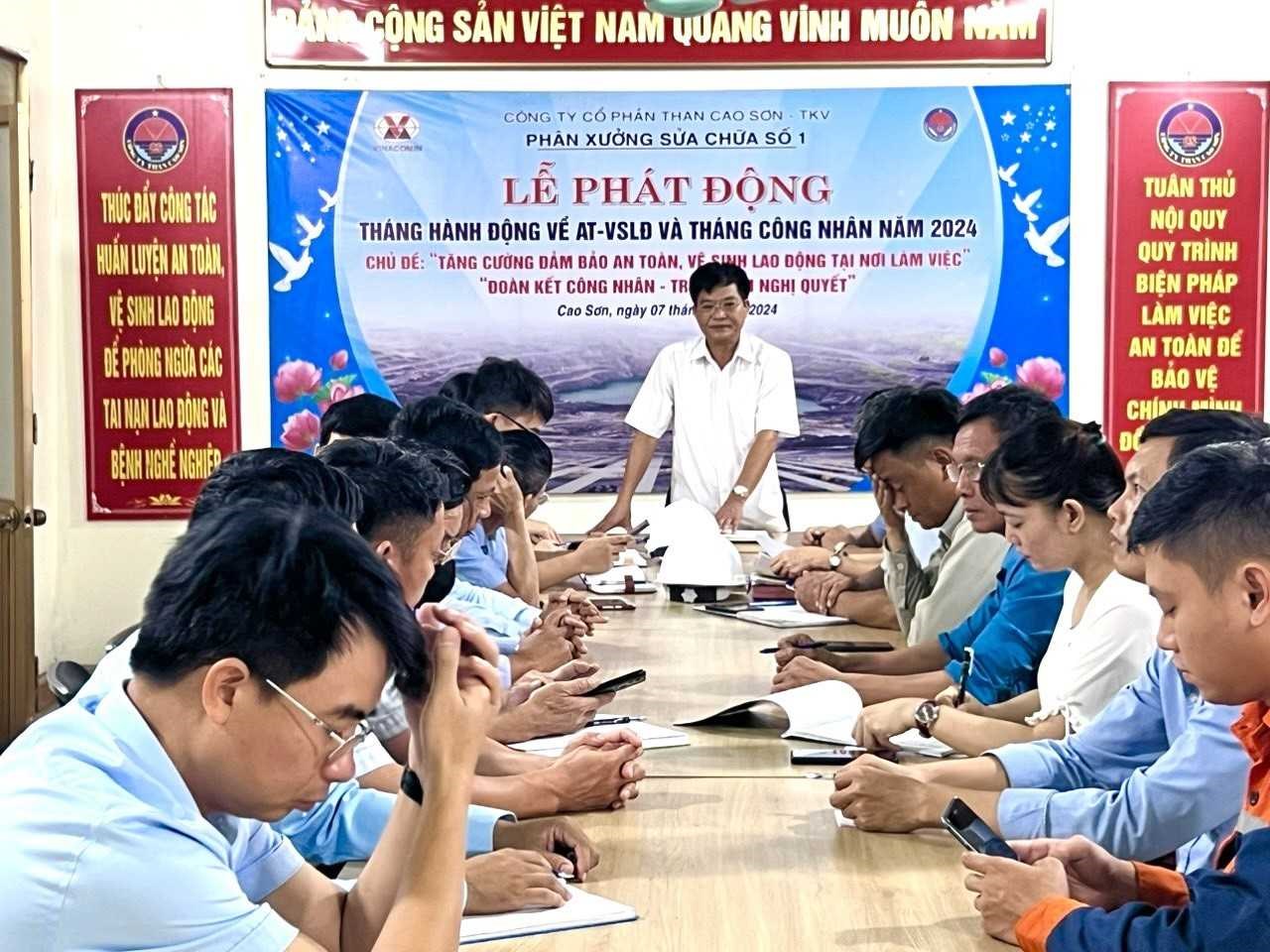 Than Cao Sơn công bố các quyết định về việc thực hiện tái cơ cấu tổ chức sản xuất